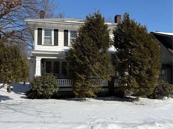 156 Halleck St, Youngstown, OH 44505
