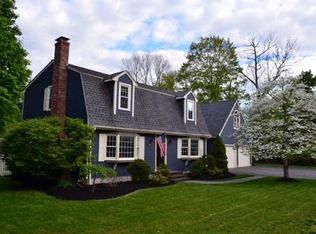60 Pound St, Medfield, MA 02052