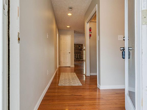 4th image of 780 Hamilton Rd APT F1