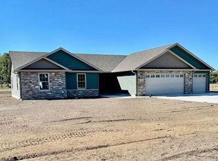 11634 Wild Flower Trl, Wheatfield, IN
