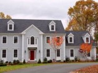 27 Governors Way, Madison, CT 06443