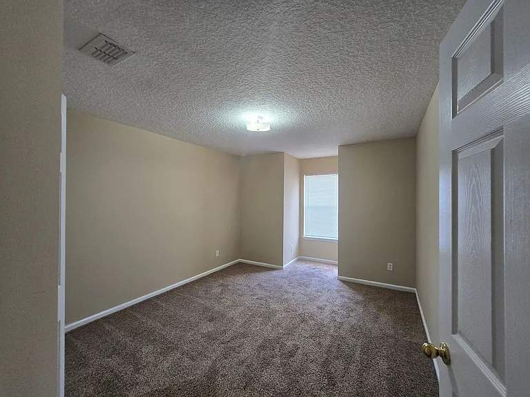 5260 Collins Rd #201 — Photo 15
