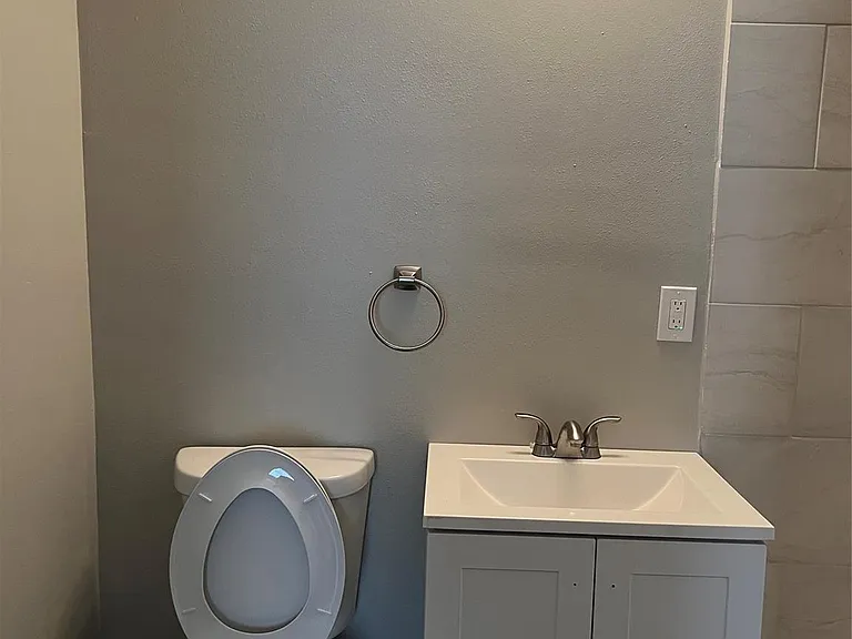 1418 2nd Ave N — Photo 11