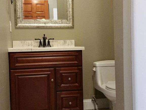 3rd image of 1291 Plainfield St #1