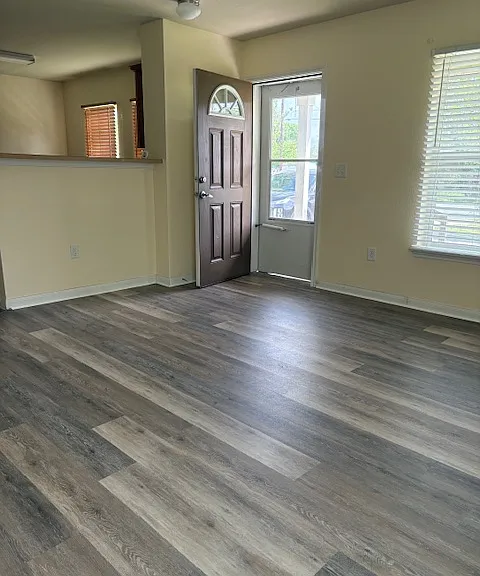 619 N Vionett Ln #1 — Photo 3
