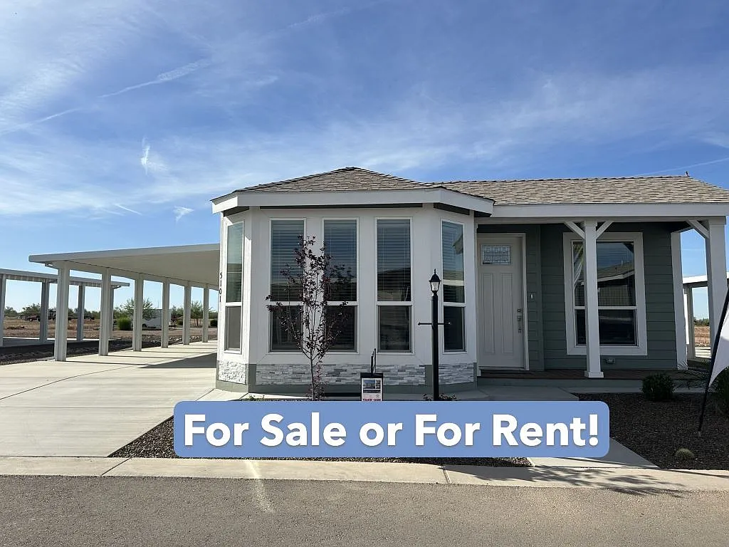 3 bed, 2.0 bath, 1608 sqft, $1,699 — Photo 1
