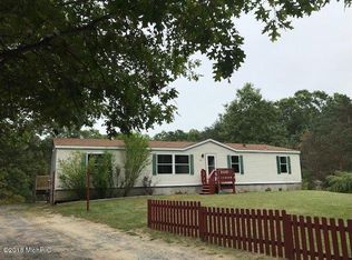5695 Missys Dr, Muskegon, MI 49442
