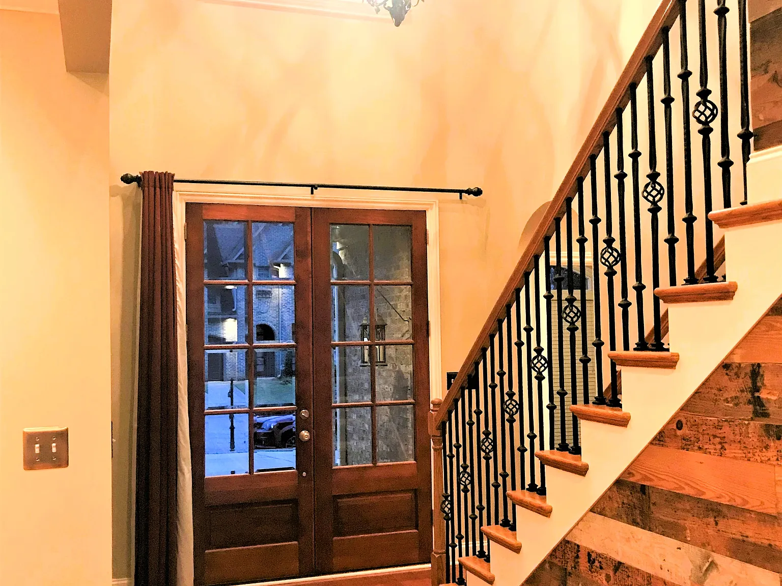 4 bed, 2722 sqft, $2,995 — Photo 4
