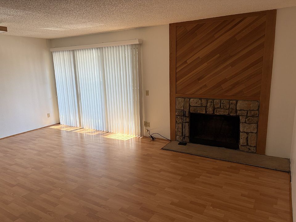 1st image of 13992 E Stanford Cir APT M7