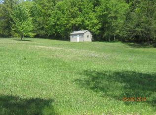 18300 Lace Ln, Tell City, IN 47586