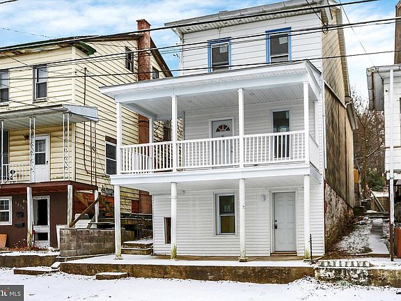 4th image of 1228 Pulaski Ave