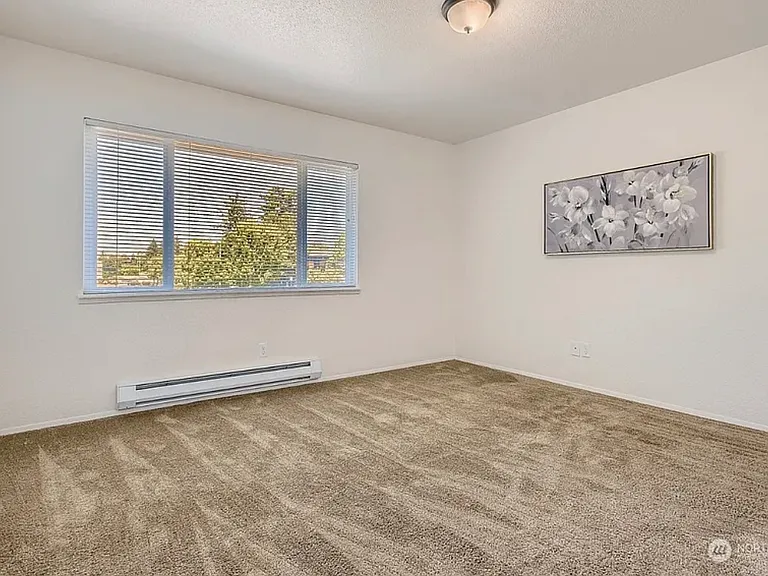 25255 108th Ave SE #J2 — Photo 3