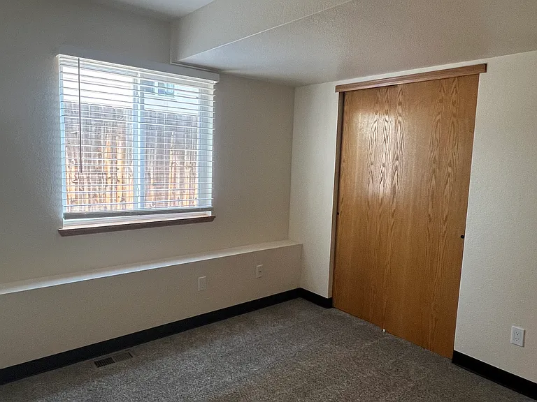 3642 Mayflower Ct — Photo 13