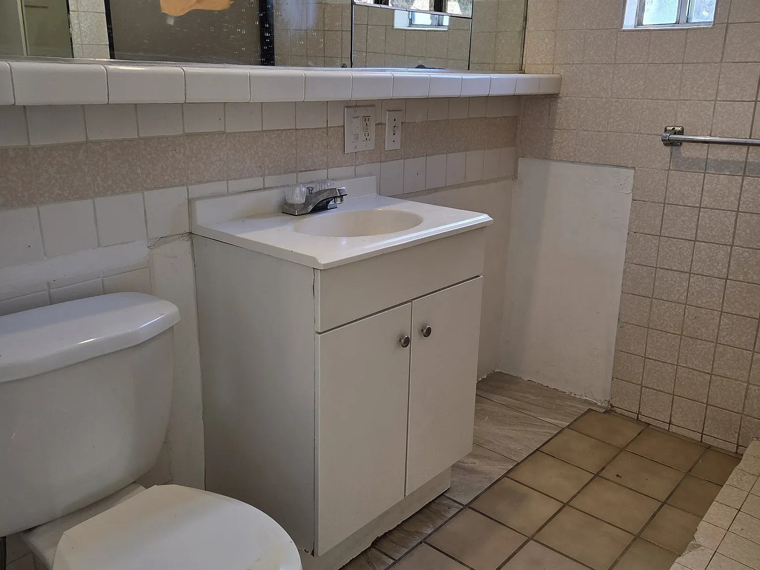 1 bed, $1,280 — Photo 3