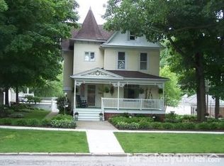 303 Locust St, Valparaiso, IN