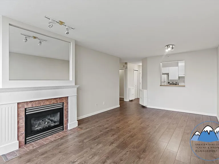 6611 Southoaks Cres #1905 — Photo 6