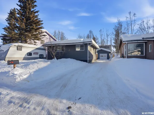 2724 W 65th Ave, Anchorage, AK 99502