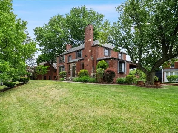 1027 Avacoll Dr, Pittsburgh, PA 15220