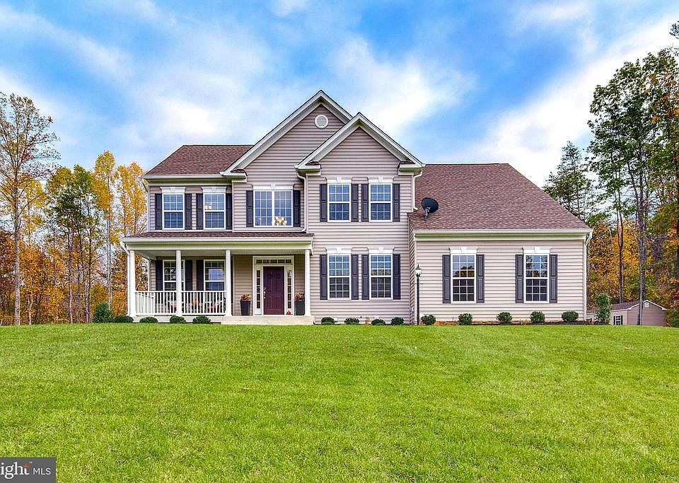 2nd image of 101 Tyson Ct