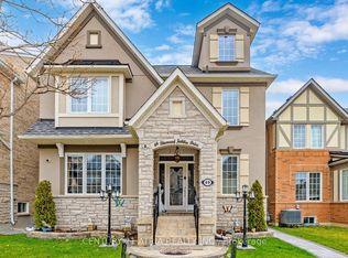 69 Diamond Jubilee Dr, Markham, ON L6B0Y5