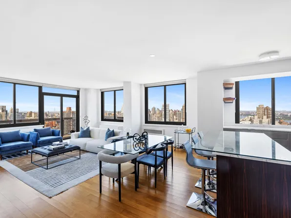 515 East 72nd Street 40E image 1 of 32