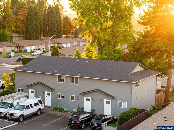 1001 Ring St NE, Salem, OR 97303