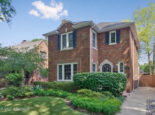 5933 N Knox Ave, Chicago, IL 60646