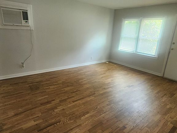 3rd image of 1219 Highland Ave SE #A