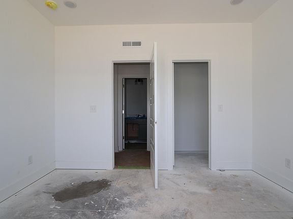 4th image of 7318 Prato Ct