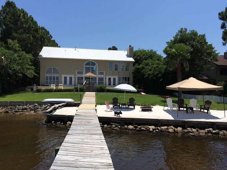 1st image of 3874 Paradise Bay Dr