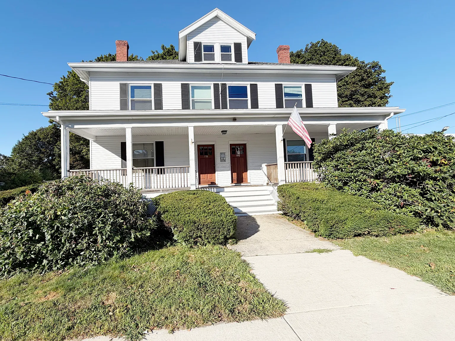3 bed, $3,300 — Photo 1