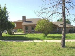 7525 Nine Mile Bridge Rd, Fort Worth, TX 76135