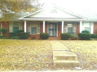 757 Stonewall St N, Mc Kenzie, TN 38201