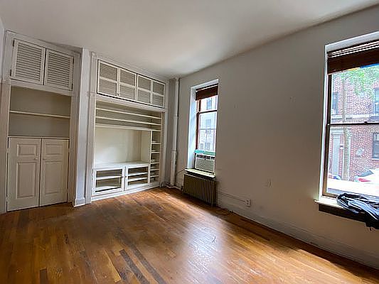 1st image of 57 Leroy St APT 1