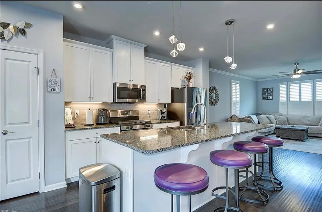 4 bed, 2410 sqft, $3,500 — Photo 1