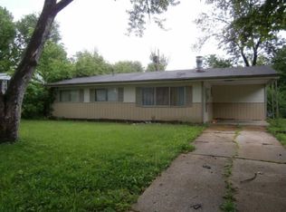 9846 Tanbark Ln, Saint Louis, MO 63134