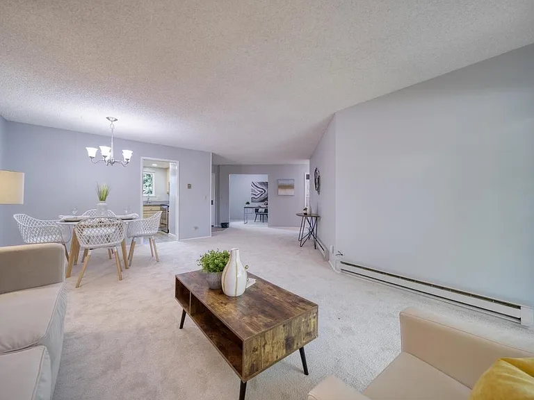 1178 N Abbott Ave — Photo 3