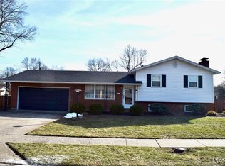 3124 Princeton Dr, Granite City, IL 62040