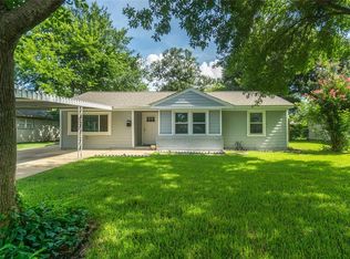 5910 Darnell St, Houston, TX 77074