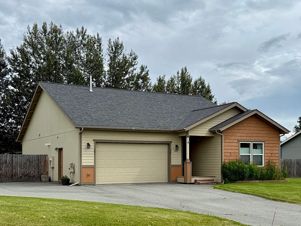 1st image of 985 S Arza Cir