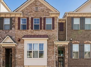 2131 Pembroke Dr, Atlanta, GA 30319