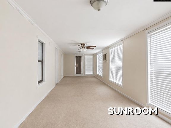 4th image of 80 Carriage Hill Pl