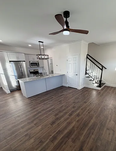 1409 Woodbine Ave Photo 1