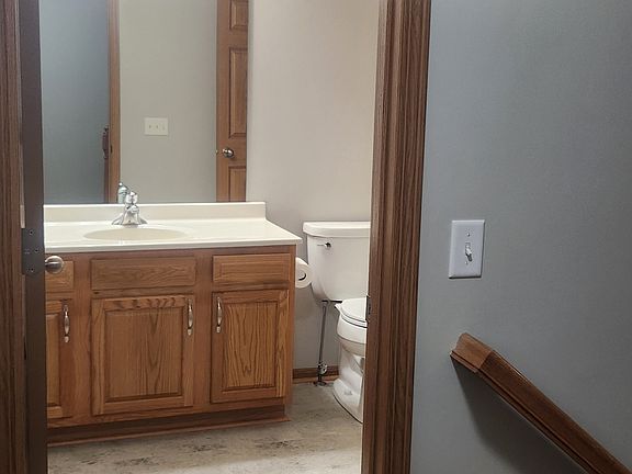 Main floor bathroom