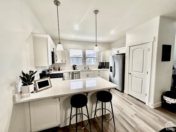 4542 W Parkes Peak Ln, Herriman, UT 84096