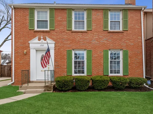 1707 N 77th Ct, Elmwood Park, IL 60707