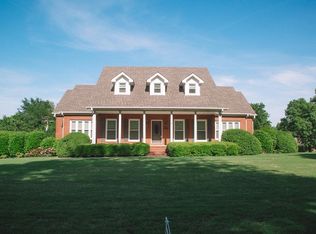 479 Ridgecliff Dr, Florence, AL 35634