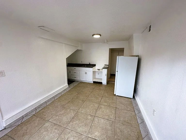 10701 San Pablo Ave — Photo 4