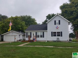 1503 Locust St, Dakota City, NE 68731