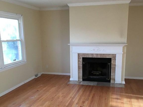 4th image of 8710 W Grantosa Dr